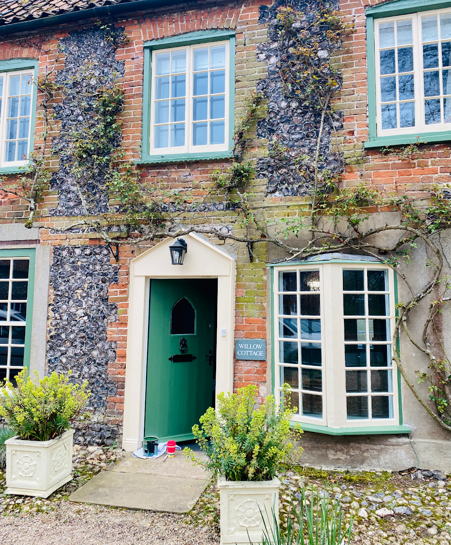 Jane Orr Painter and Decorator — Photos 12